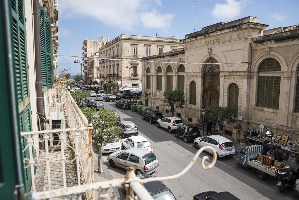 Sognando Ortigia Bed & Breakfast Syracuse Ngoại thất bức ảnh